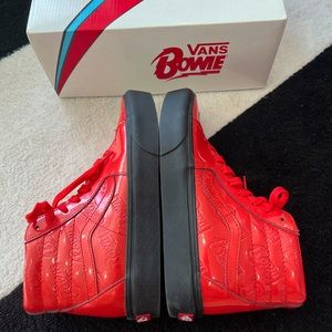 Vans x Bowie Ziggy Stardust Sk8-Hi Platform Red Sneakers, 9 W, 7.5 M
